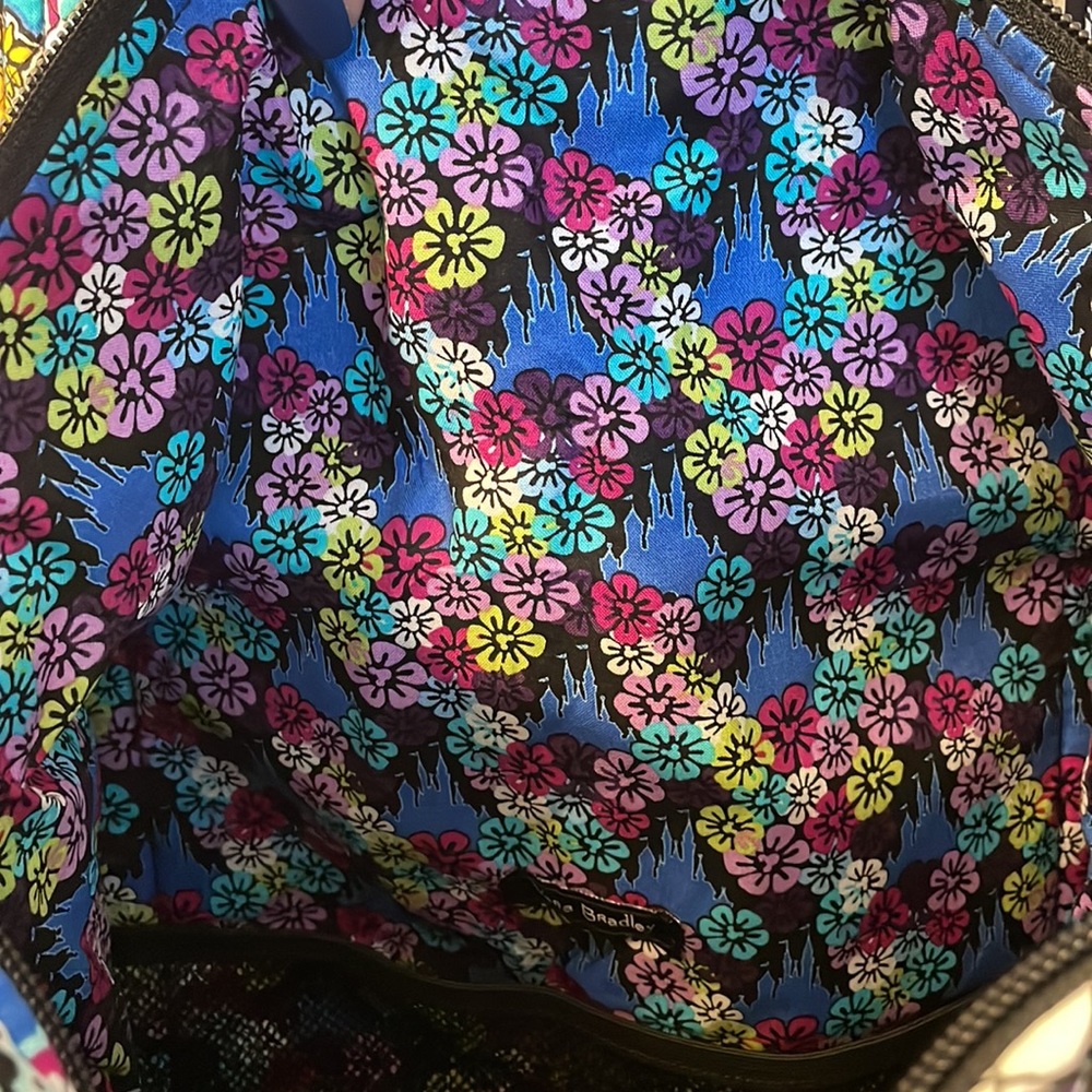 Disney Vera Bradly Large Duffel bag - Picture 4 of 5